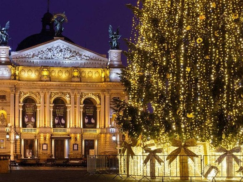 Новий рік у Львові: найкращі пішохідні маршрути святкового міста