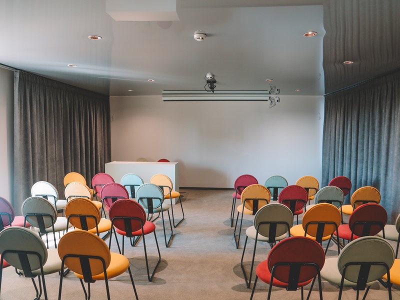 Special offer for booking the “Modern” conference hall in Khmelnytskyi!