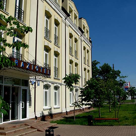 Фото готелю Raziotel Київ (м. Бориспільська)