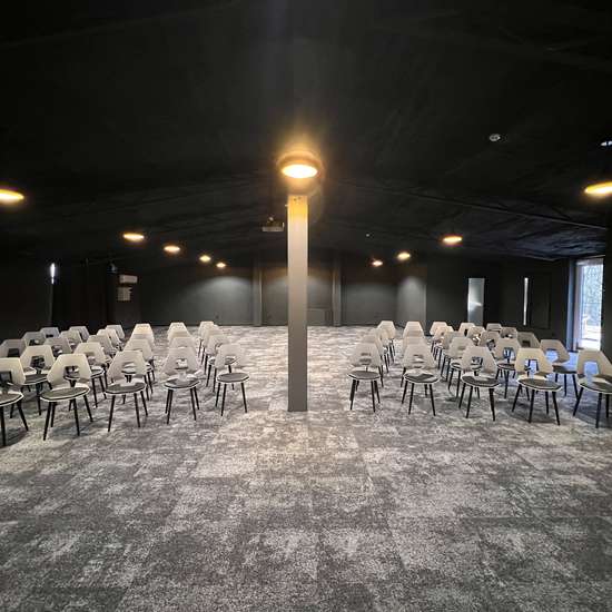 Hotel conference service photo Optima Collection Chernivtsi
