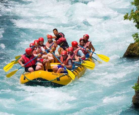 Rafting on the Tisza